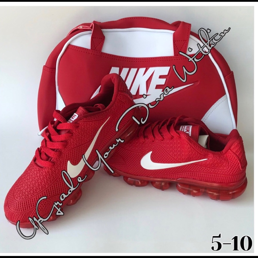 Woman's Nike Set